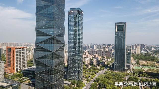 到南京旅游时吃过的最好吃的小吃是什么呢？
