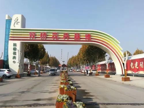 郑州宠物用品批发市场在哪:郑州有几个童车批发市场？ 郑州宠物用品批发市场在哪里