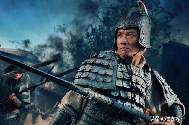 黄忠是怎么死的:关羽张飞马超赵云黄忠都是怎么死的，演义中与历史上有何不同？