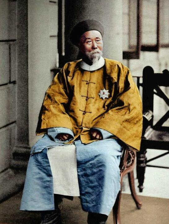 李鸿章简介:李鸿章和左宗棠各有什么功绩？