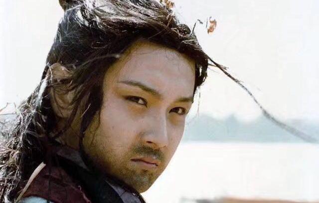 薛宝钗结局:《红楼梦》中的薛宝钗，在贾家败落之后的结局如何？
