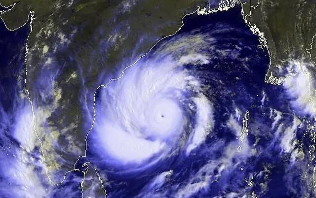 台风,形成于东北太平洋和大西洋的被称为飓风,形成于印度洋的被称为