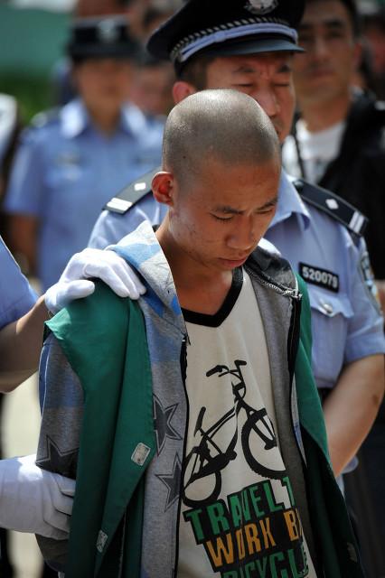 糯康死刑注射过程录像:死刑犯不签字，可以强制按手印吗