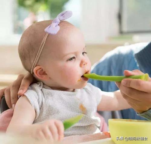 七个月的宝宝辅食怎样喂养？