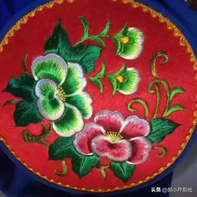 南宁花鸟市场湘缘刺绣画馆:现在的几种刺绣有区别吗？比如说苏绣湘绣汴绣啊这些？