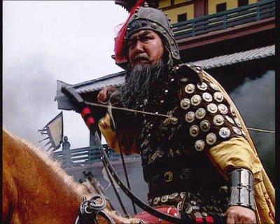 黄忠为什么出名很晚？年轻的时候在干什么？