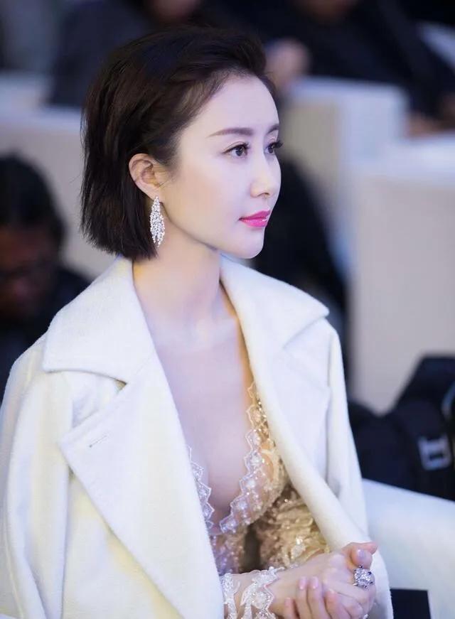 李依晓电视剧:大家有什么好看的电影，电视剧介绍吗