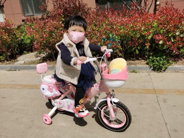 请问爸爸们：孩子如果问你“爸爸,周末我们去哪儿”,怎么回答比较好？