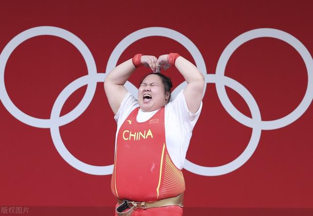 李雯雯是哪里人:举重奥运冠军李雯雯每次上台前吆喝的啥？