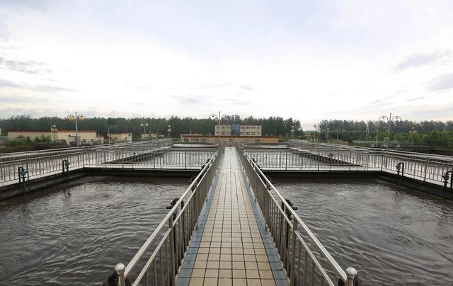 如何选择家用净水器(怎样选购净水器家用)