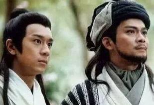 萧峰开始对段誉不是很了解就和他结拜，慕容复在前期萧峰是对他很认可的却没结拜！为何？插图12