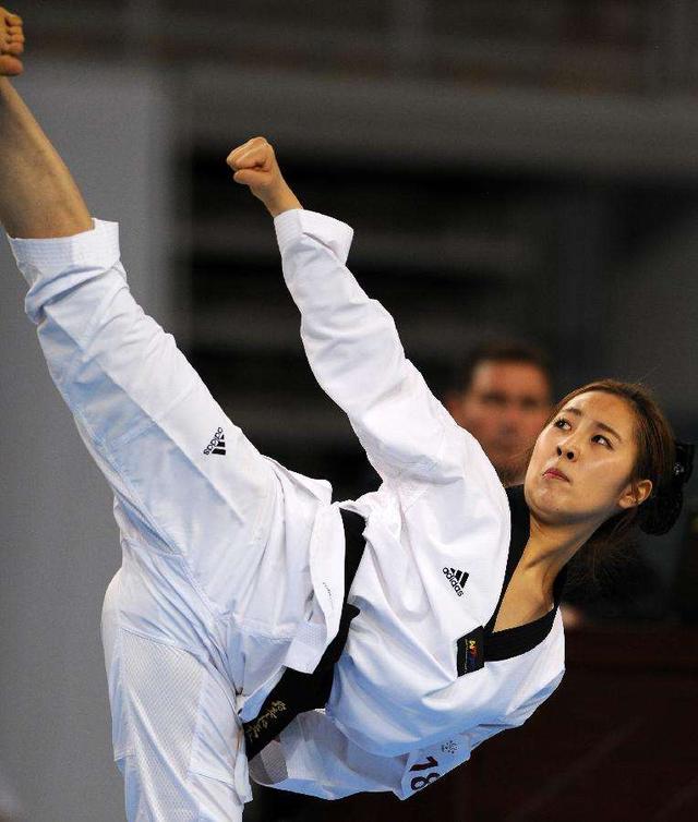 头条问答 - 女生会跆拳道是一种怎样的体验?(27个回答)