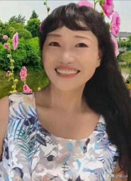 我和女朋友在一起三个月了,平时最多就是牵牵手,正常吗？