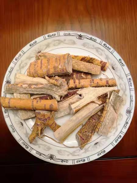 头条问答 - 桑葚根泡酒还要加什么东西?(爱武琳儿428的回答,0赞)