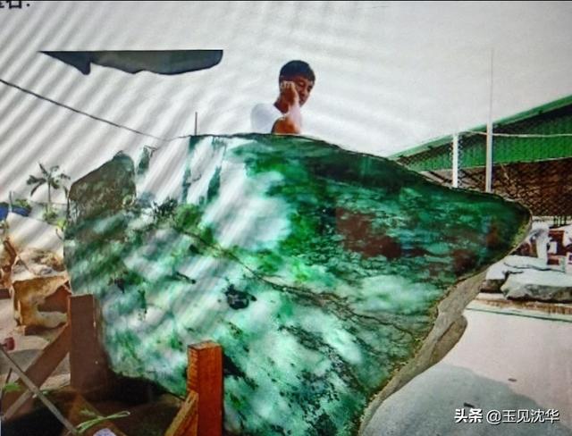 姐堆翡翠原石特点,翡翠现在缅甸有几个坑口？各自特点是什么？