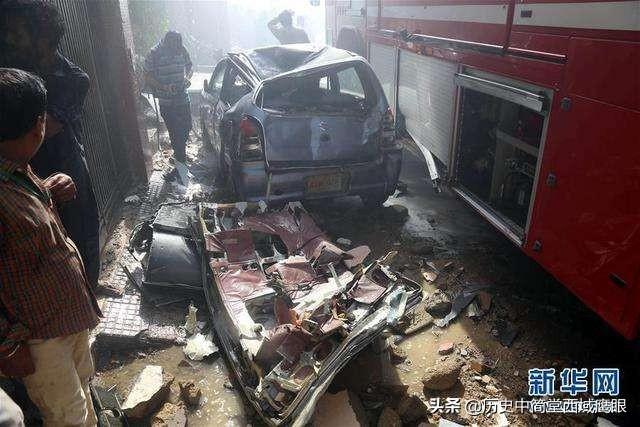 空难事件中，乘客生还率几乎为0，为何客机不让乘客跳伞求生？