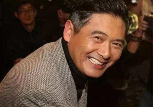 周润发的老婆:周润发裸捐50亿，捐了吗？捐给谁了？