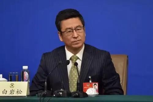 撒贝宁和经纬:从央视走出来的撒贝宁，给您什么印象？