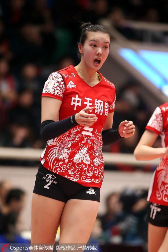 周晓兰:中国女运动员里面哪个最好看？男运动员哪个最帅？