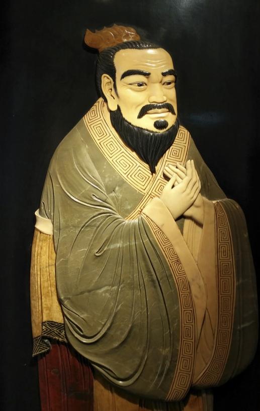 “青山无余恨,两袖不沾云”,是什么意思？