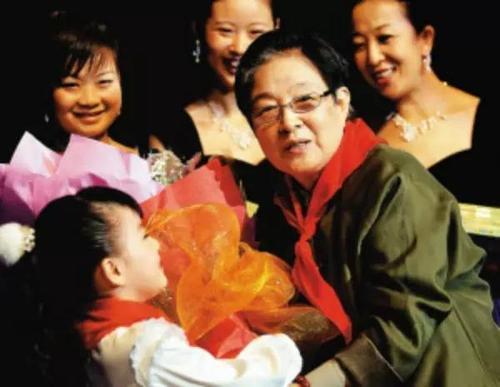 张艾嘉罗大佑:哪些熟悉的旋律能瞬间换起你学生时代的回忆