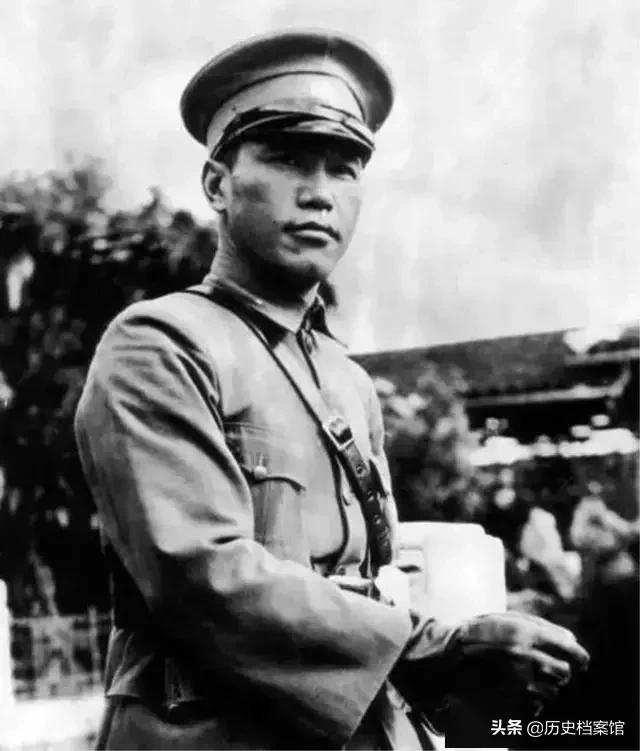 中山舰事件:如何理解《郑伯克段于鄢》？