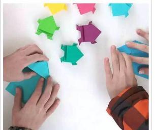 3-6岁的小朋友适合学折纸吗？ 3到6岁的孩子注意事项 第1张
