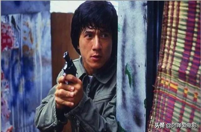 成龙主演了多少部电影？如何看？