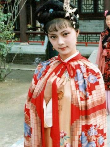 凤姐结婚了老公是谁:贾宝玉和薛宝钗结婚，到底是谁决定的