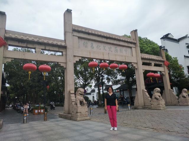 丑子岗原型:中国旅游古镇排名如何？去哪个好？