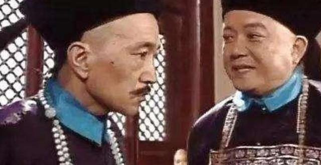 纪晓岚的老婆是谁:刘墉与纪晓岚是同一时期的人吗，哪个厉害些？