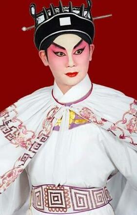 粤剧红线女:粤剧名曲有哪些好听的粤剧名曲20首推荐？