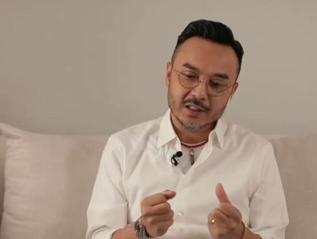 汪涵曾弄丢儿子:汪涵是真的会全国各地的方言吗？还是只是能听懂，会两句？
