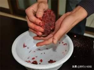 红虫怎么保存不会死，用红虫钓鱼，对人有危害吗？