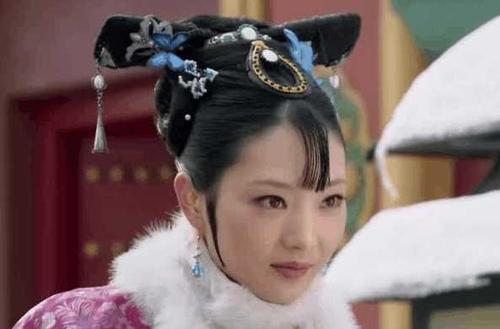 沈贵人:为什么《甄嬛传》余答应得宠后这么蛮横，甄嬛眉庄却谨小慎微呢？