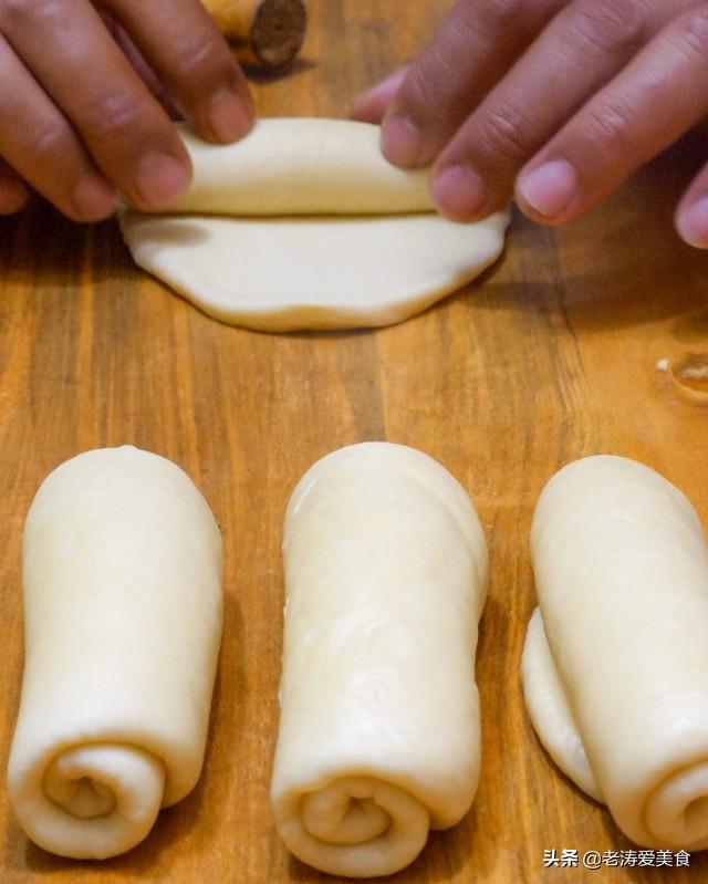 暄小面包:三个鸡蛋，400克面粉怎么做面包？
