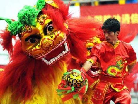 民间舞狮:舞狮是我国优秀的民间艺术，有什么历史渊源
