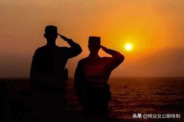 部队少校副营,坐标广州,继续在部队服役好还是转业到广州市好？