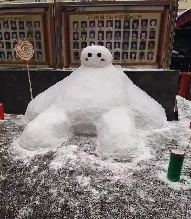 沙雕搞笑雪人图片大全，爆笑雪人GIF动态图集锦