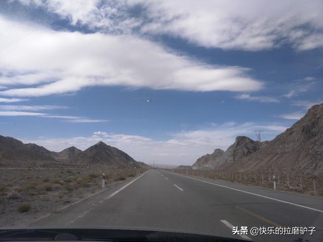 张文宏谈十一出游:由于疫情人们出行减少，这个五一长假你会外出旅行吗？