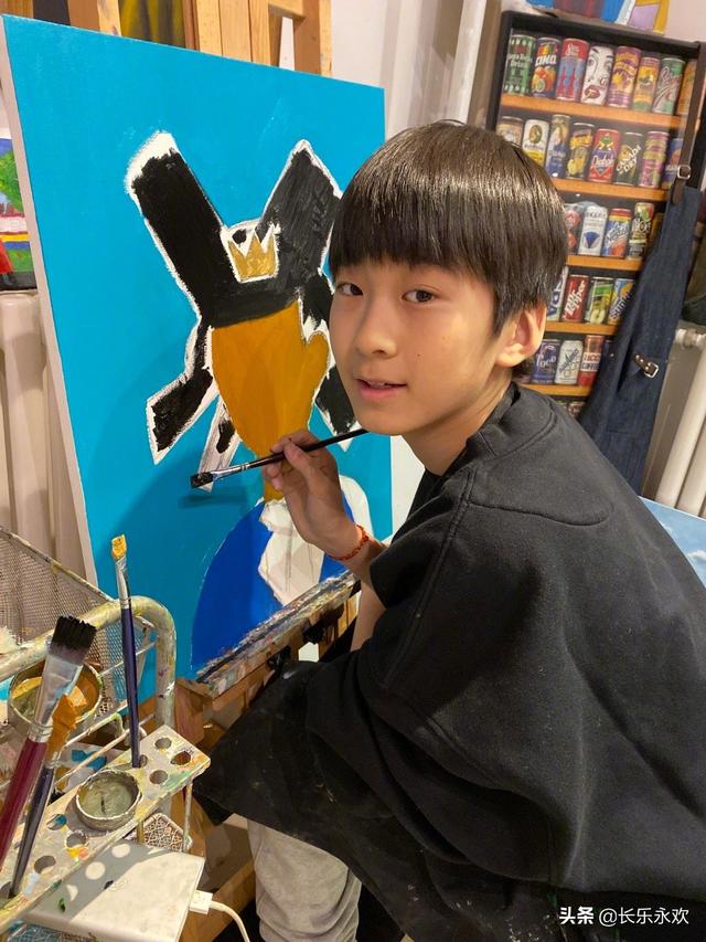 张悦轩的妈妈寇静:张亮的儿子天天如今长的怎样了？