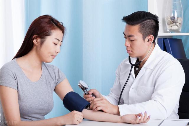 测血压为什么低：测血压为什么低压高