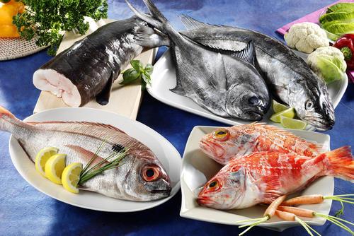 日本为何把鲷鱼誉为海鱼之王，日本人最常吃的海鱼是什么