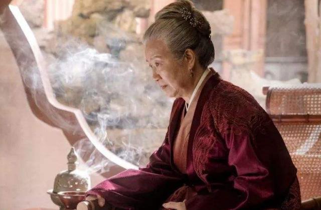 盛来知:电视剧《知否知否》中，明兰祖母的智慧体现在哪些地方？