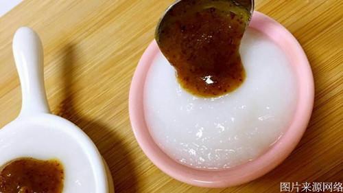 婴儿奶糕:婴儿奶糕怎么做 一百天的宝宝可以吃什么辅食？