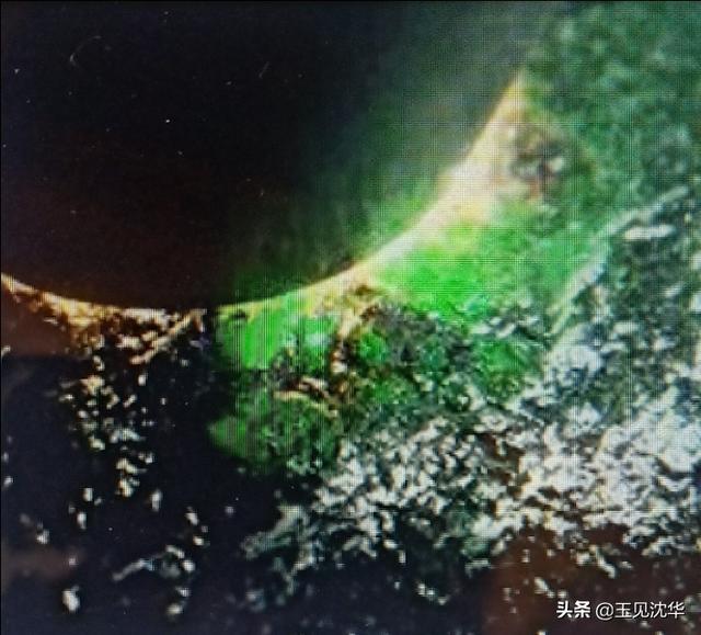 姐堆翡翠原石特点,翡翠现在缅甸有几个坑口？各自特点是什么？