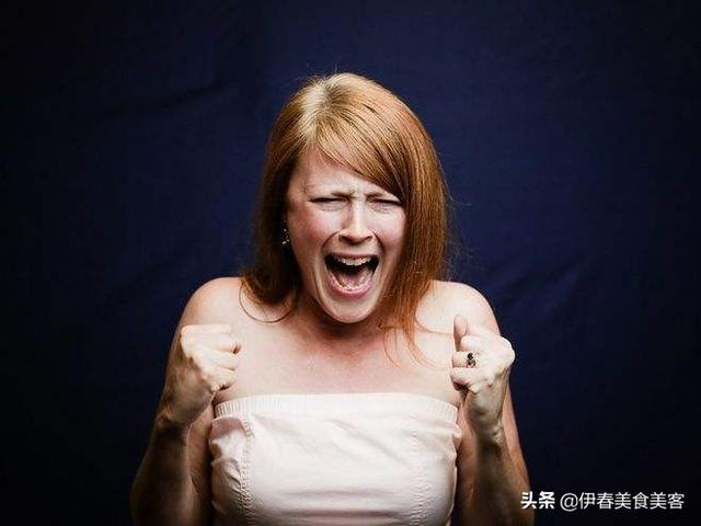 一段长达七年的互不信任的感情分开究竟有多可惜？