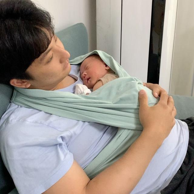 宝妈闲置物品群二维码:我有十几个宝妈群，2000多粉丝，推荐些好的变现方式或产品？