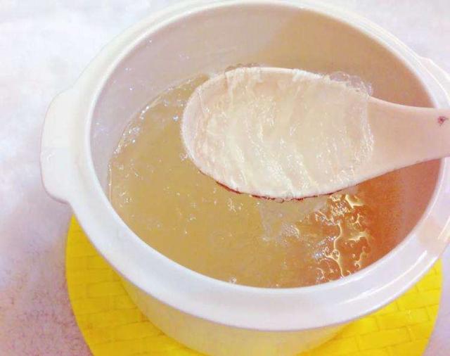 燕窝什么时间吃效果最好,燕窝味道怎么样，好喝吗？