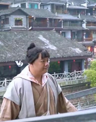 苑琼丹个人资料:周星驰御用演员，70天拿15000元，林子聪为啥敢怒不敢言？